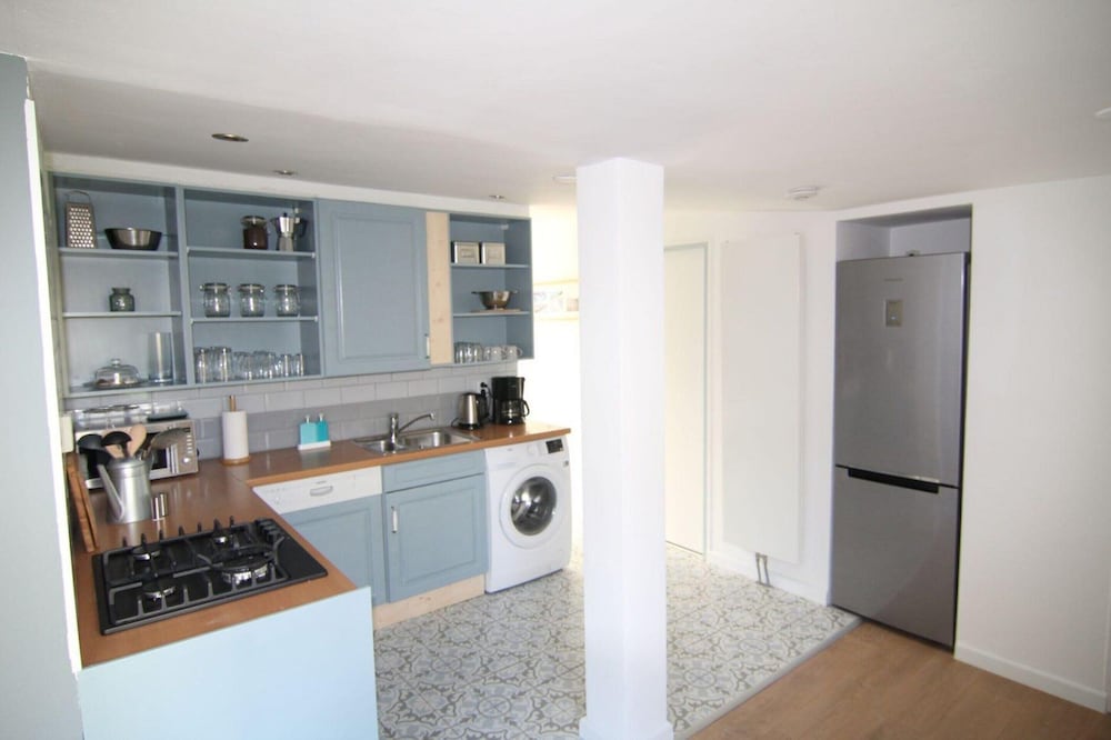 Furnished Bungalow Near Beach