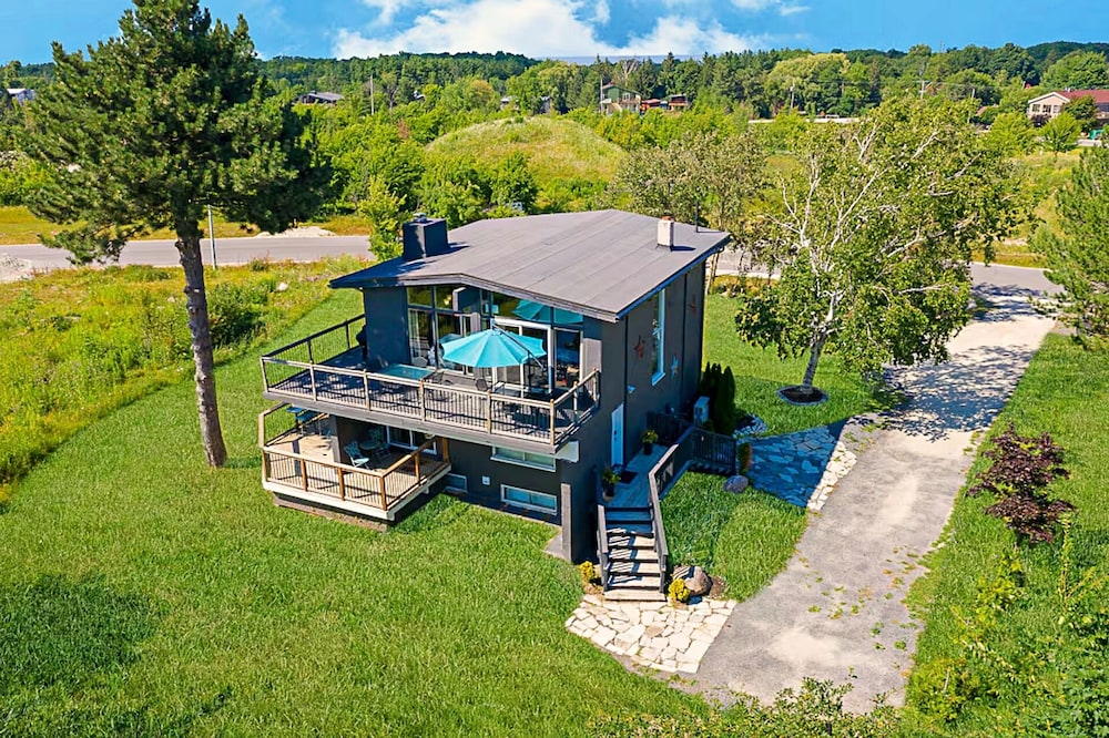 Rustic 5BR Escape Sauna Hot Tub