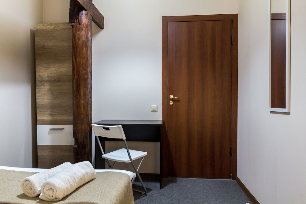 Makarov Hostel