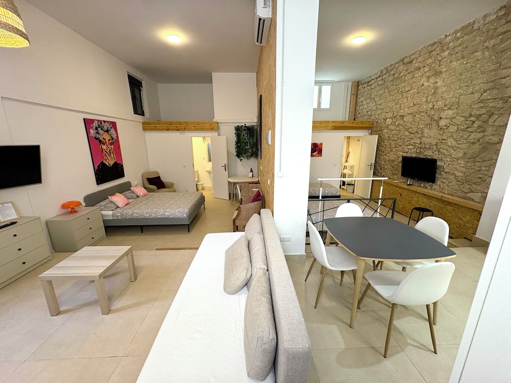 Soho Boho Apartments
