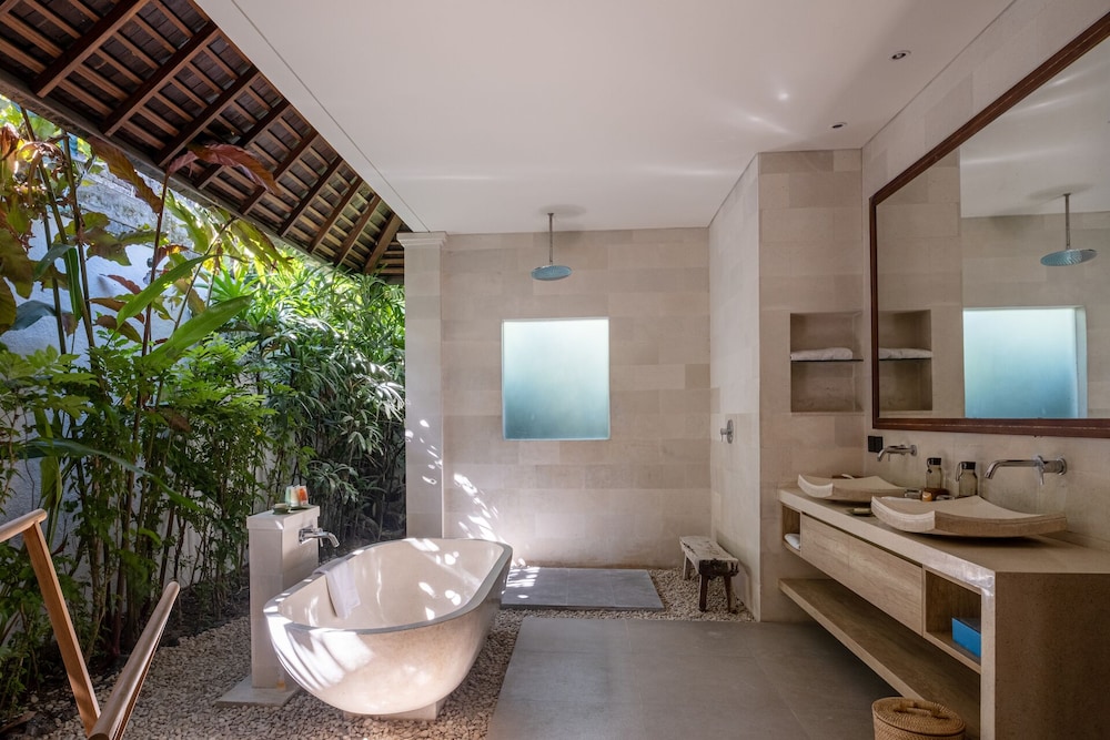 Saba Villa