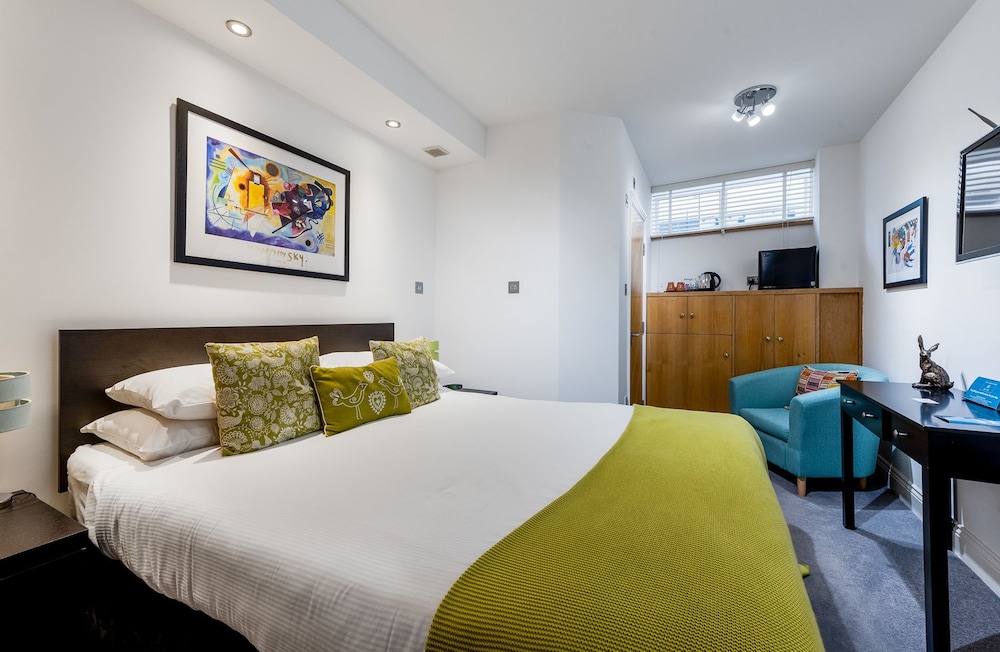 Nell Gwynn House Apartments