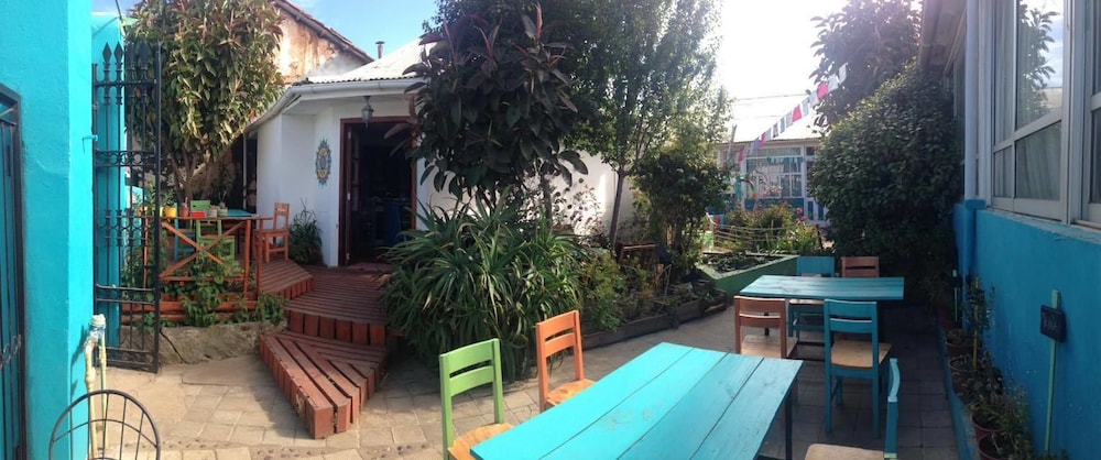 Kom Hostal - Hostel