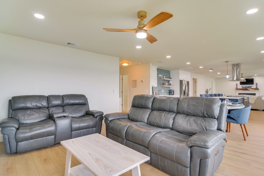Riverfront Ruskin Home w/ Boat Dock, 1 Mi to Beach
