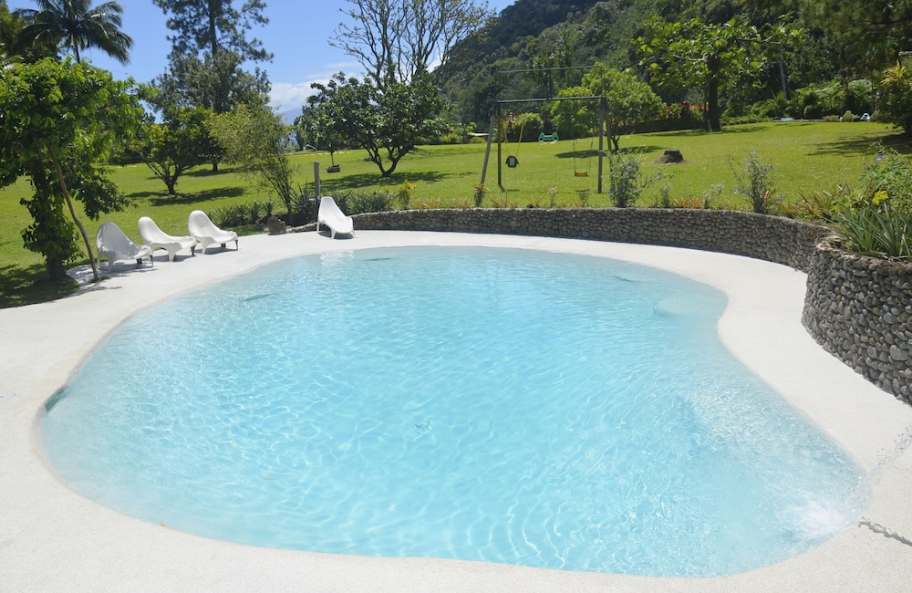 Vanira Lodge