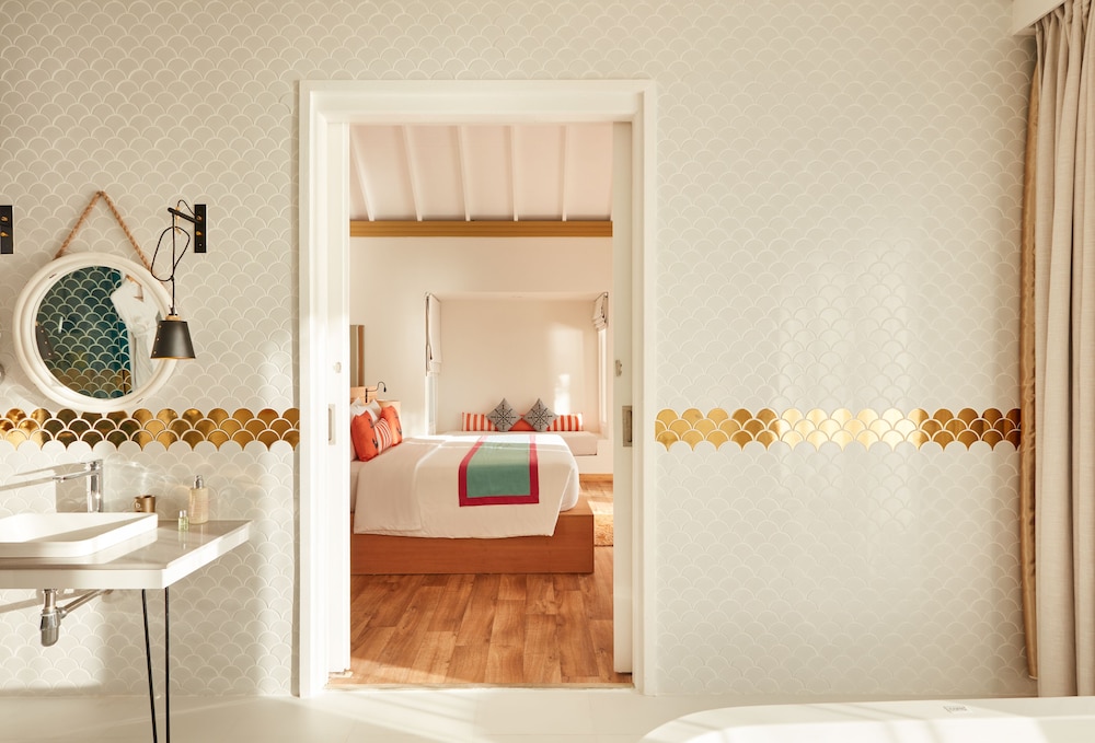 Sun Siyam Iru Veli - 24 Hours Premium All-Inclusive with Free Transfers