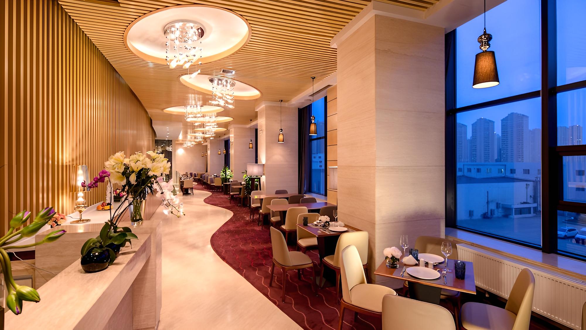 Oak Chateau Dalian