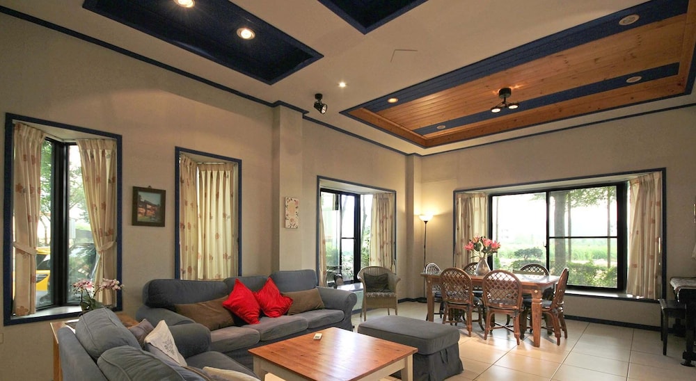 Sunrise Villa