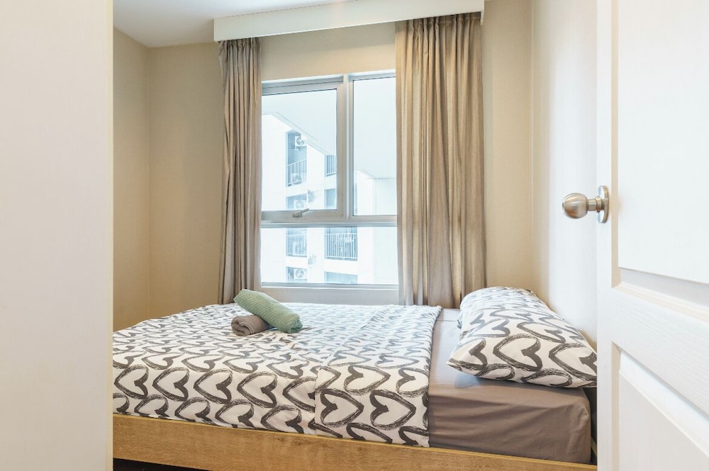 Belle Rama9 Boutique Apartments