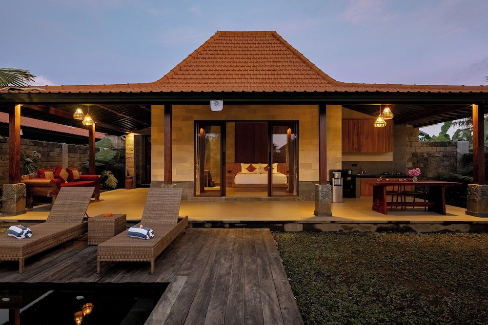 Agrapana Ubud Villa