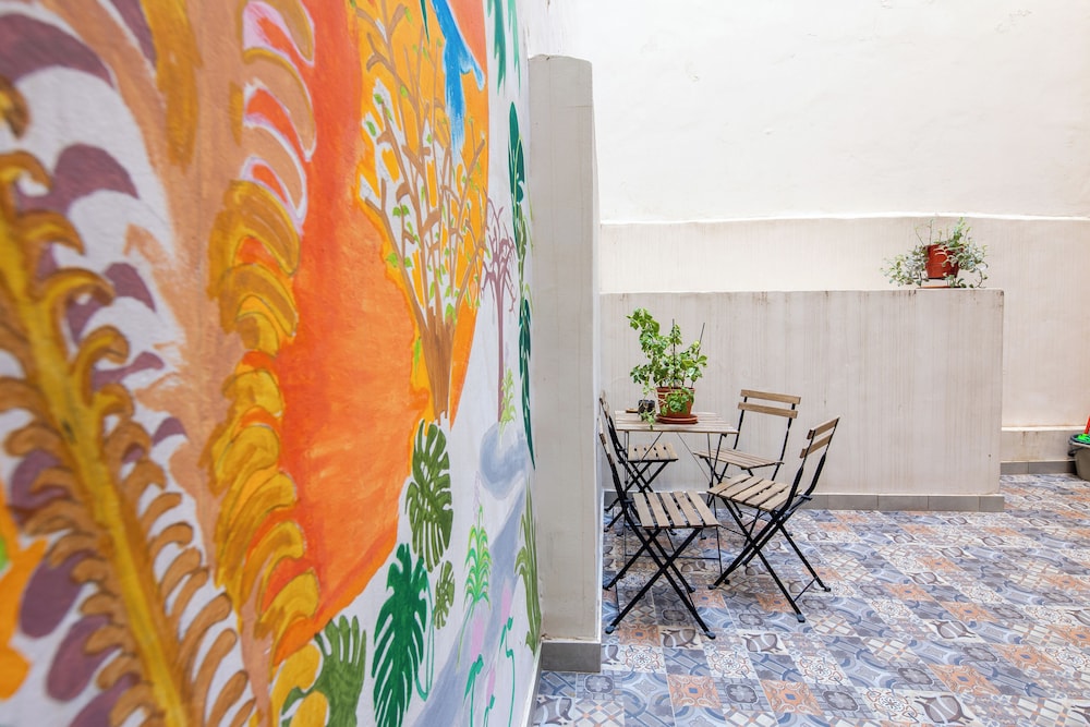Zappa 2-BR Apt With Terrace in Athens