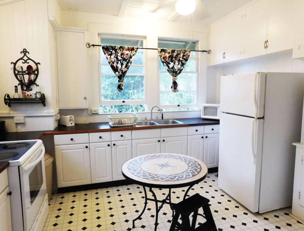 Pahala Plantation Cottages