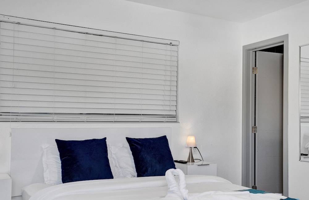Unit G Sea&i Private Room Near Deerfield Beach~