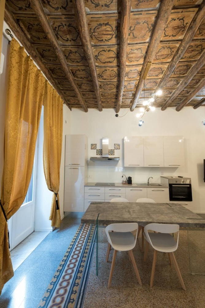 Casta Diva Luxury Apartments