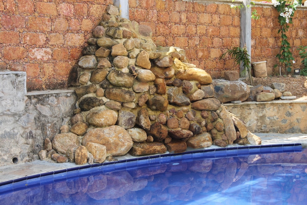 Siriniwasa Villa Induruwa