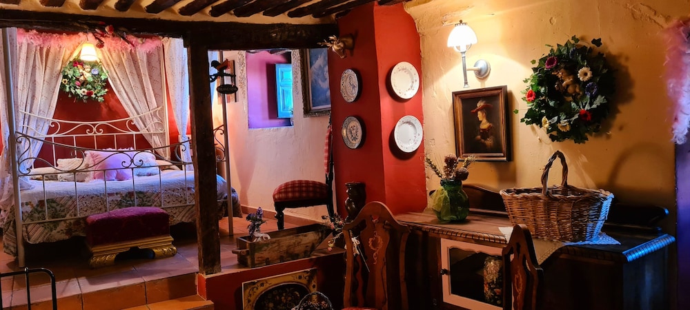 Getaway to Cuenca at La Quinta de Malu