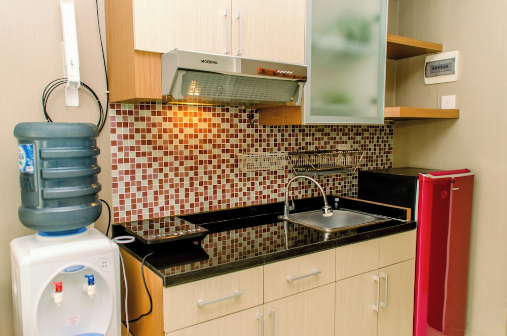 Comfy And Warm Studio At Taman Melati Margonda Apartment