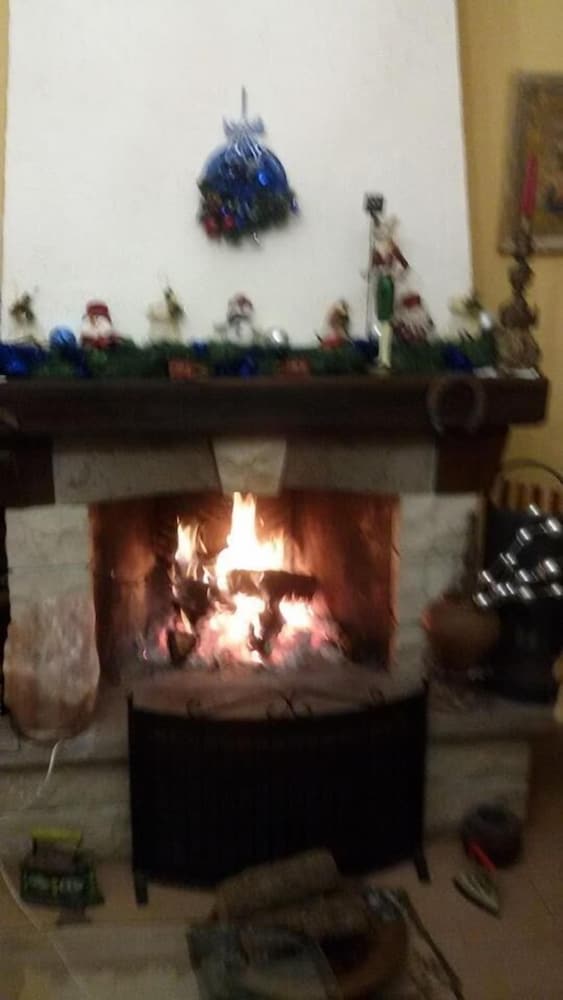 Photo 33