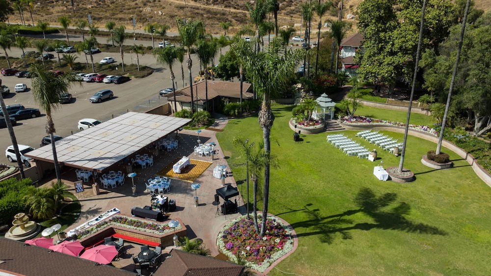 Singing Hills Golf Resort - Property Image 11