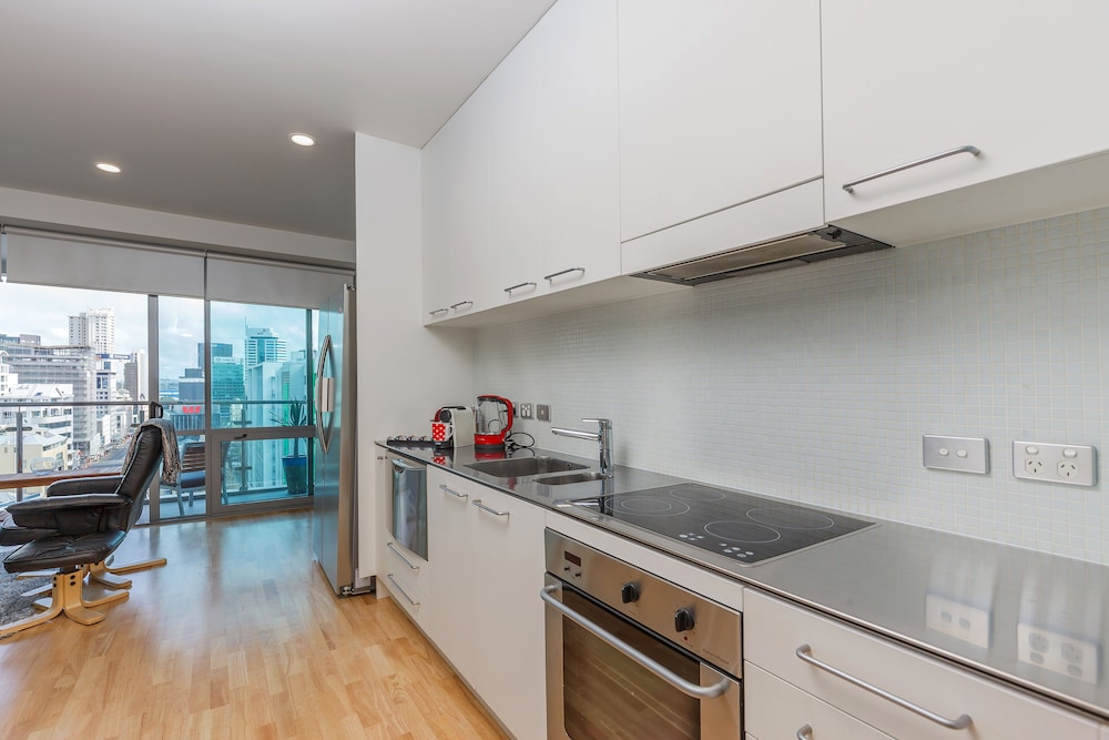 Penthouse With Balcony And Panorama View