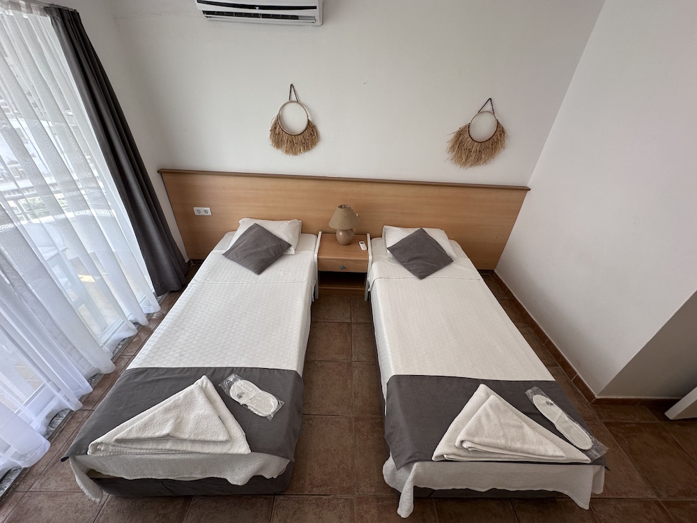 Mimosa Pension