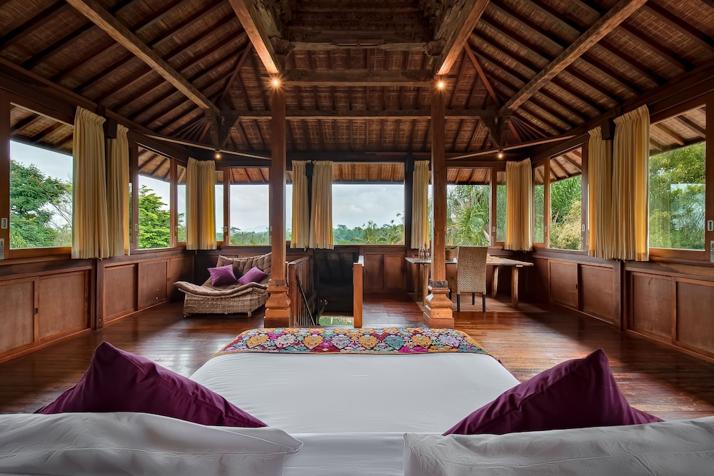 Villa Atas Awan