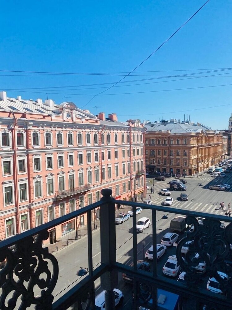 Piterskaya Club Hotel