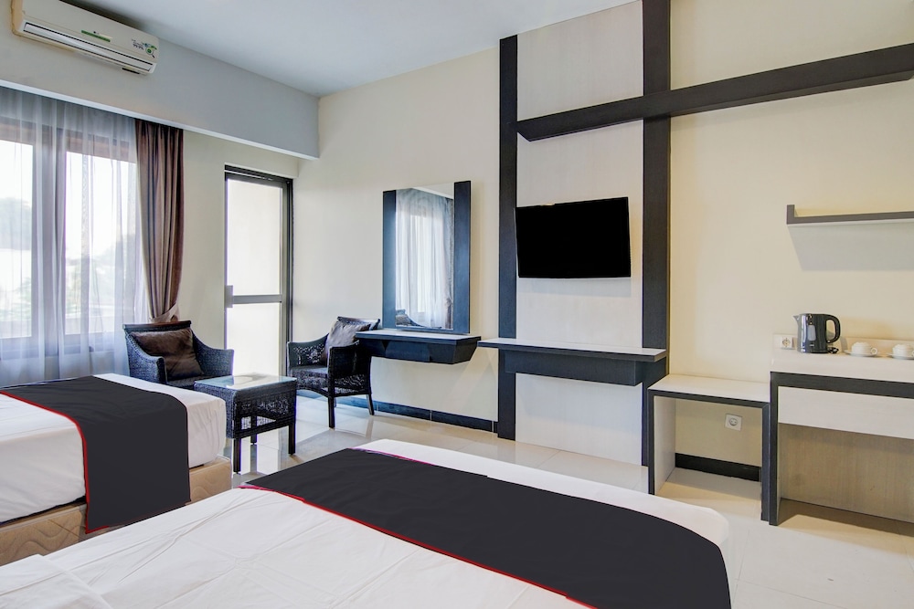 Townhouse Oak Pekanbaru near Mall Pekanbaru formerly Hotel Grand Sahara