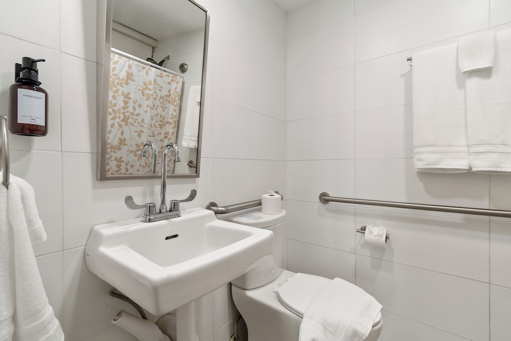 Ayana Inn PR