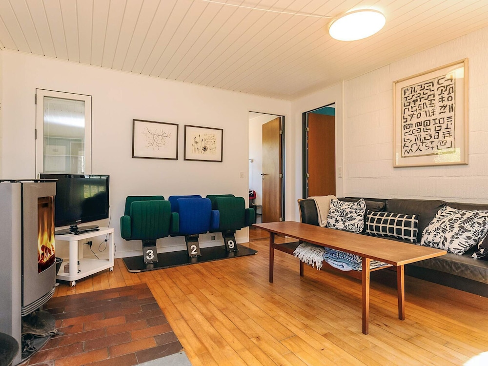 6 Person Holiday Home in Asperup