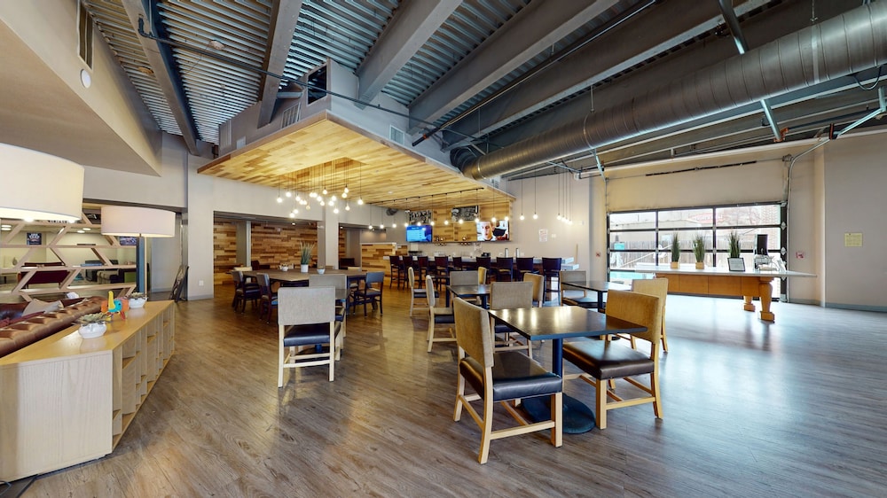 voco College Station Aggieland by IHG