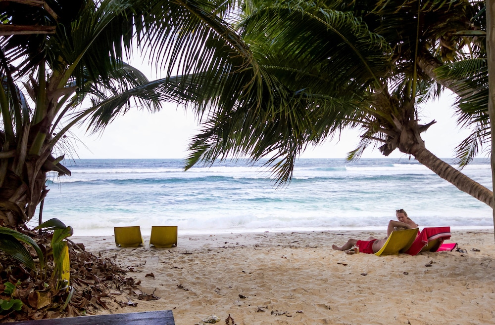 Surfers Self-Catering Chalets