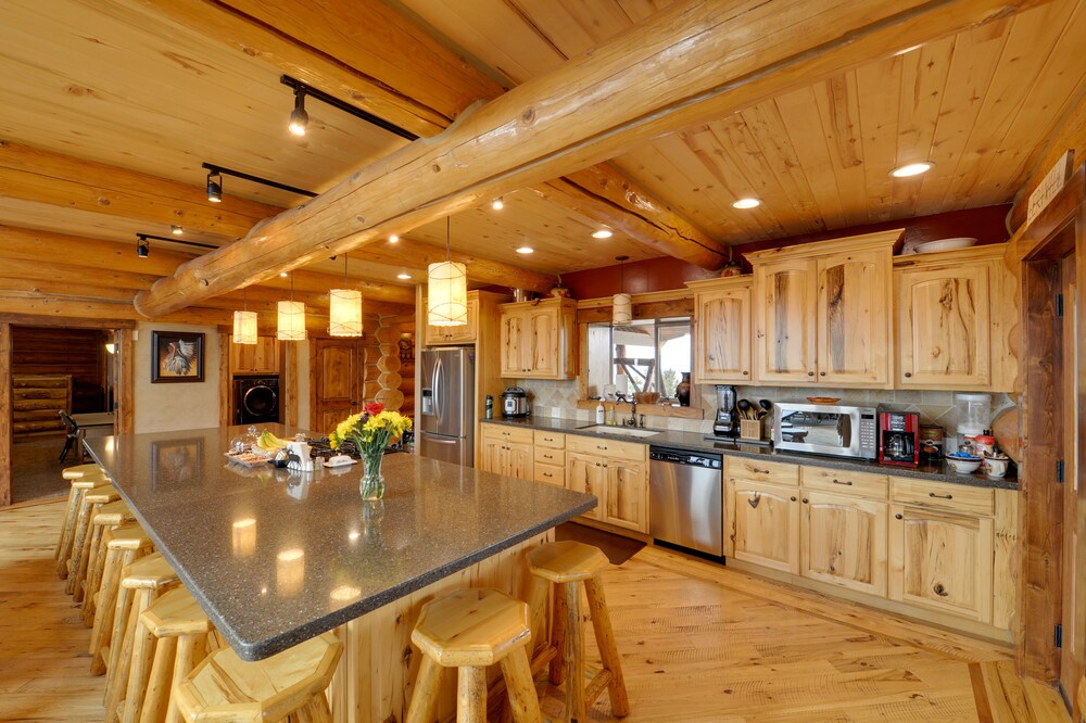 Luxe Lodge in the Tetons for Large Group Retreats! view 4