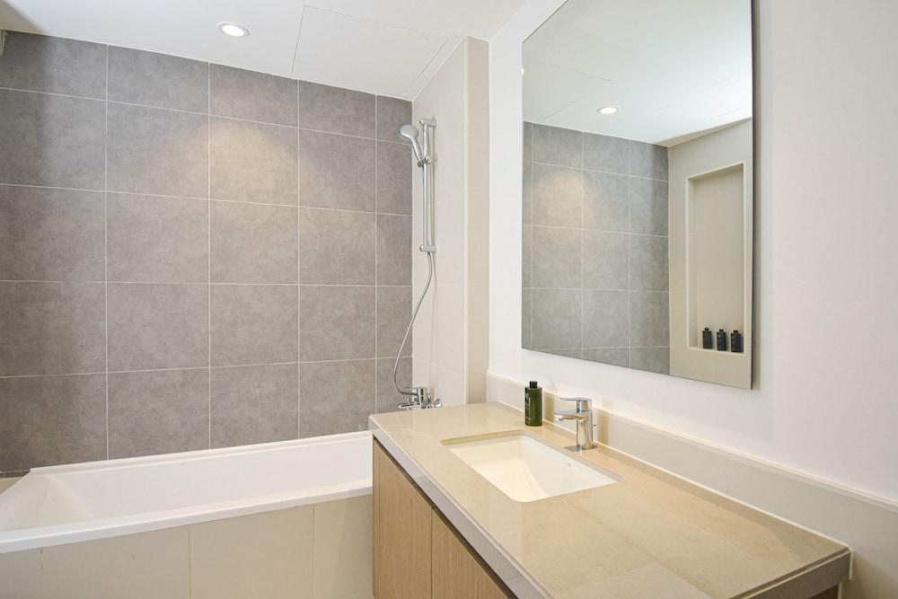 Elegant 3 BR Dubai South