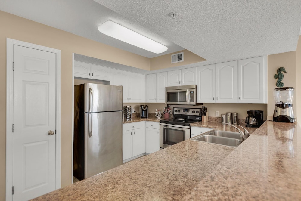 Gulf Dunes 101 by Brooks and Shorey Resorts