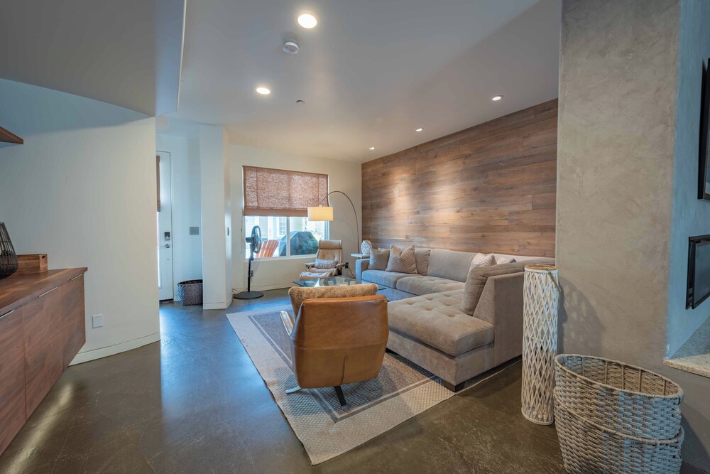 Avila Beach Retreat