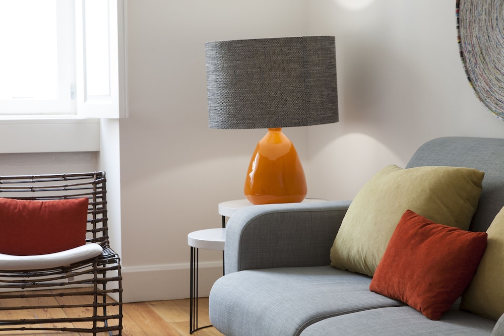 JOIVY Stylish 2BR Apt w/balcony at the heart of Baixa