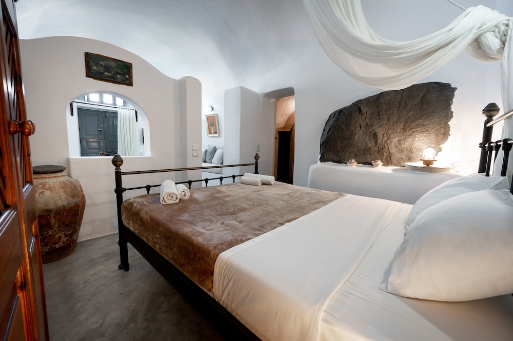 Lotza Studios photo 5