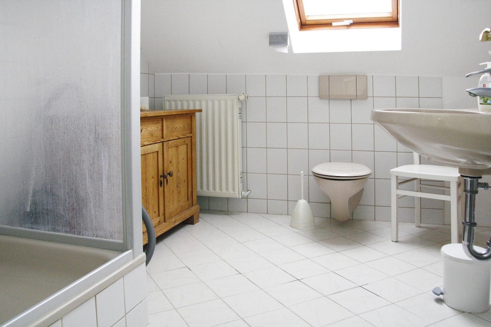 XXL Ferienhaus mit Sauna in Upost