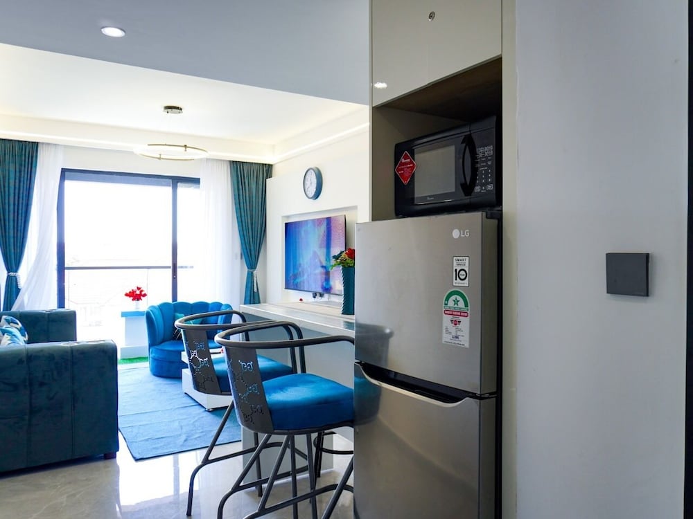 Pazoori Stays at Riara One Residency