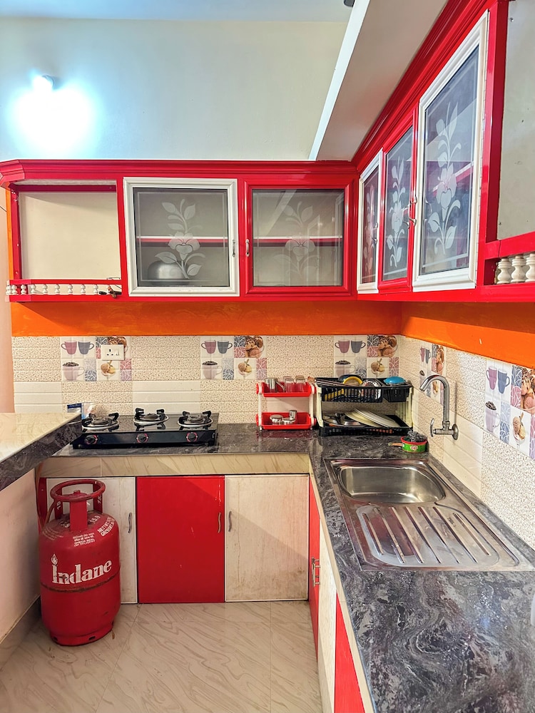 Molly's Hostel