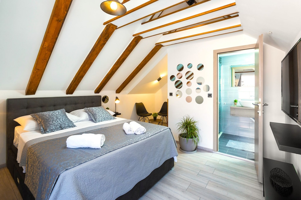 Sirius Luxury Rooms photo 5