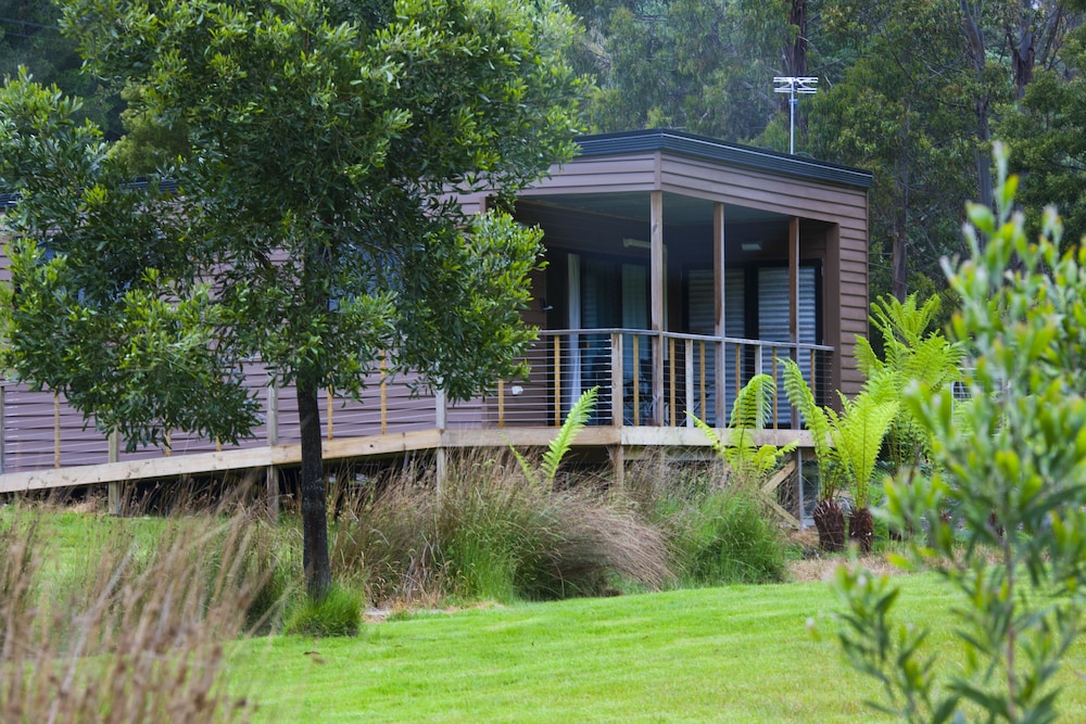 Tyenna River Cottage