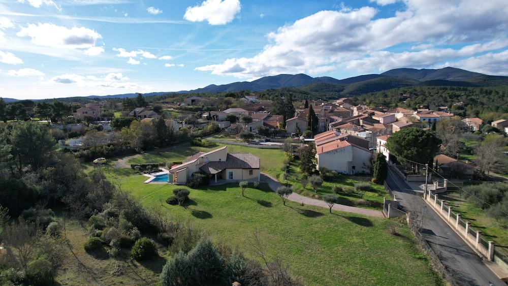 Villa in France With Private Pool & Garden