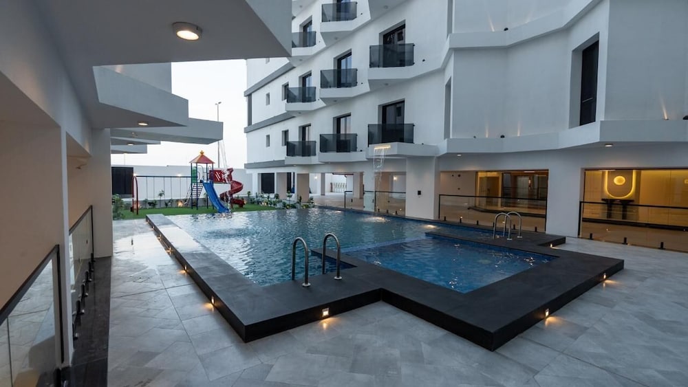 Suites OrbitNet Compound