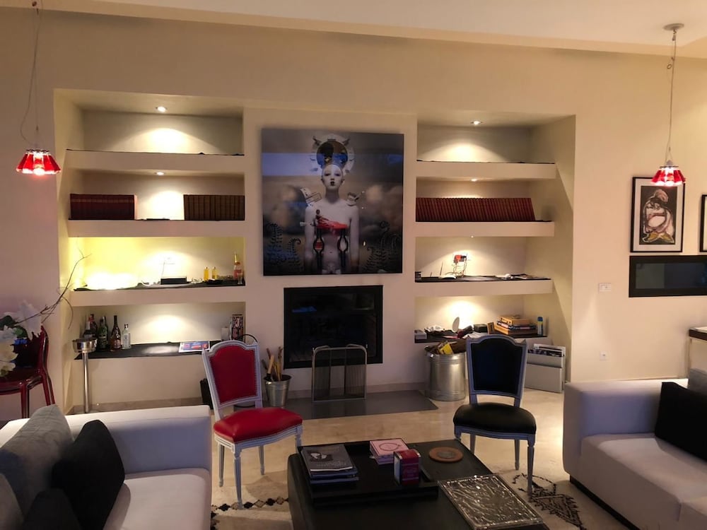 lounge