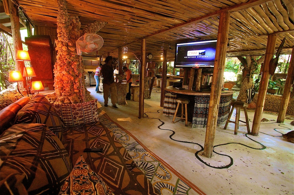 Great Huts - Property Image 2