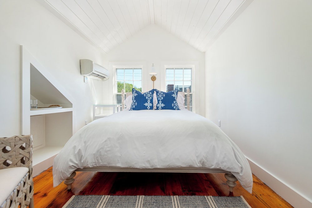 Martin House Inn