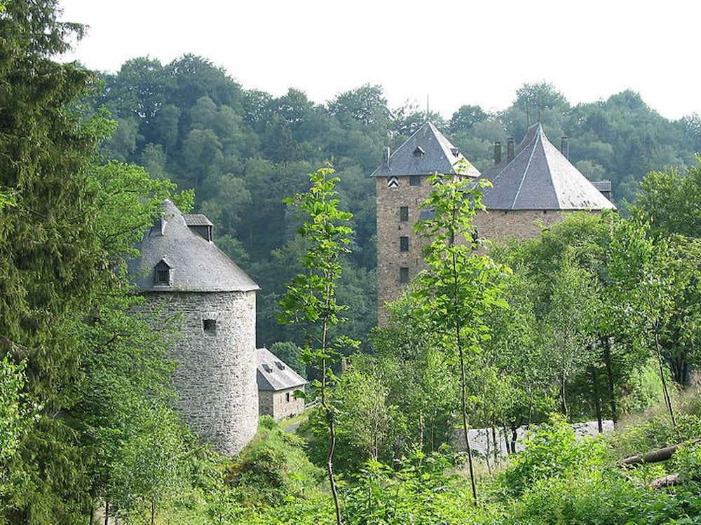 Photo 10