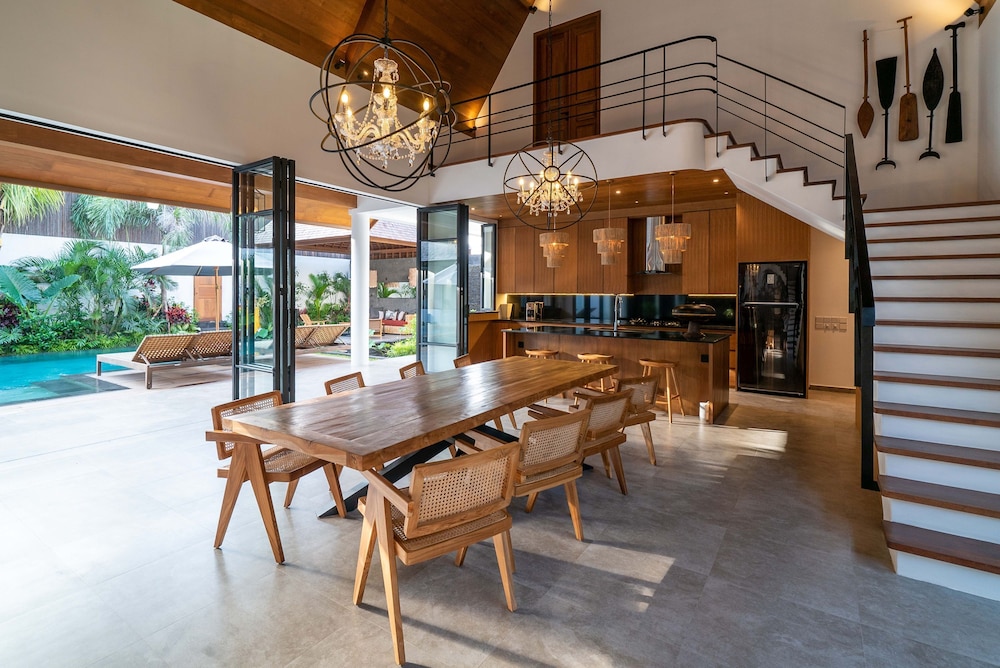 Villa Nusantara 5 by Alfred in Bali - Promo Luxury 4BD Pool Villa Pererenan Beach Caggu